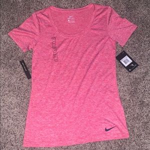 NWT Nike Dri-Fit XS Women’s Training Top Pink